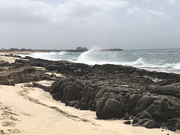 Felsiger Strandabschnitt