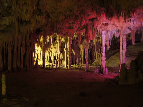 Hams-Tropfsteinhöhle Hams-Tropfsteinhöhle